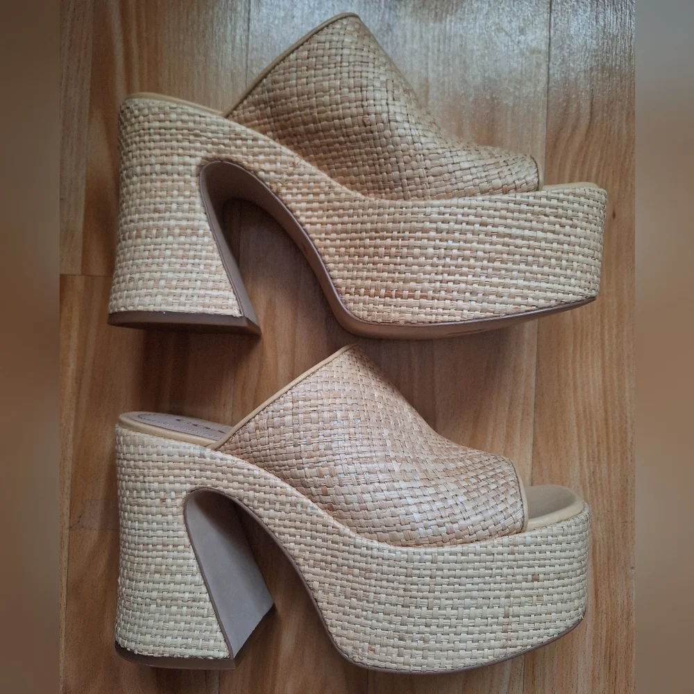 Coach Bobi Straw‎ Platform Sandals